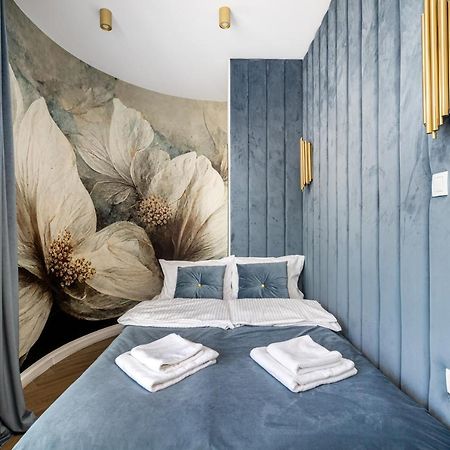 2-Bedroom Delux Apartment Wwa25 Warsawa Bagian luar foto