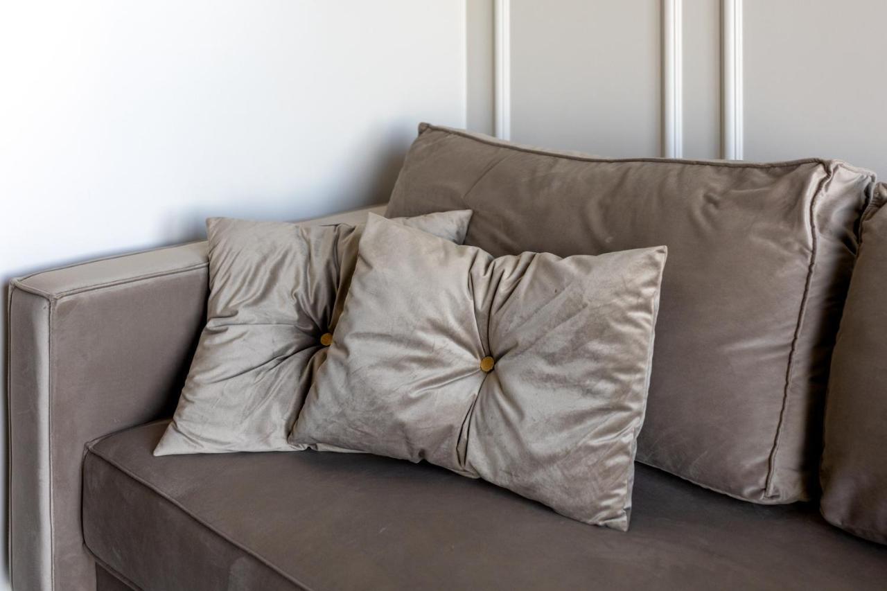 2-Bedroom Delux Apartment Wwa25 Warsawa Bagian luar foto